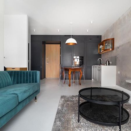 Wola Artistic Designer Apartment Warszawa Exteriör bild