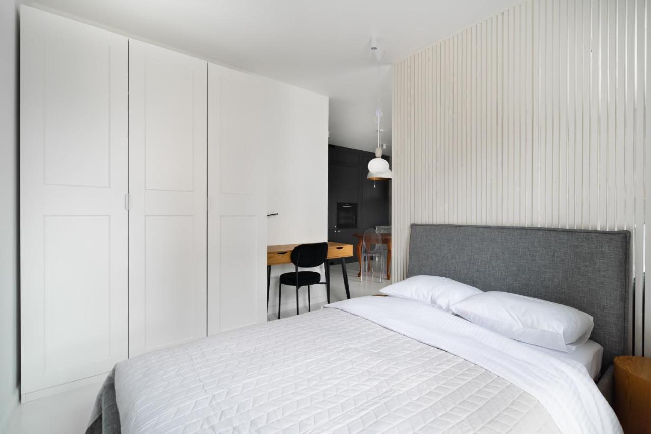 Wola Artistic Designer Apartment Warszawa Exteriör bild